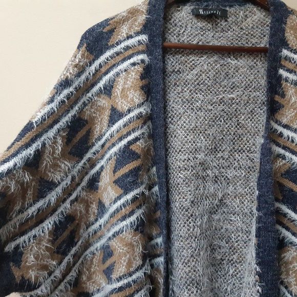 Blue white fancy Ladies  77 sisters soft poncho sweater - Picture 3 of 4